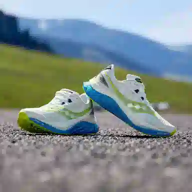 Saucony Endorphin Speed 4 White Green