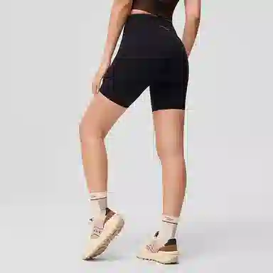 Saucony