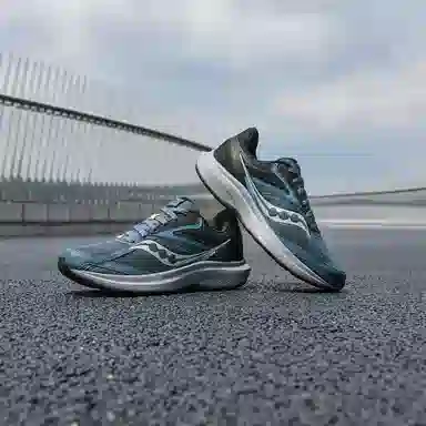 Saucony COHESION 17
