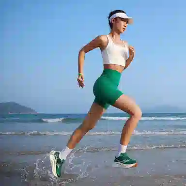 Saucony Endorphin Speed 4 Green White