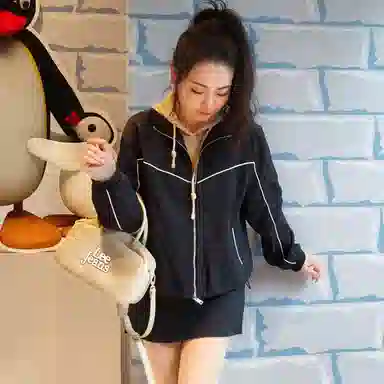 Lee