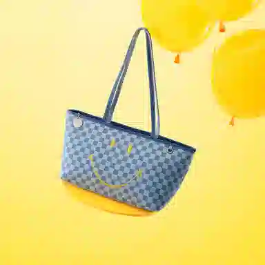 Lee x Smiley Checkered Tote Bag Blue
