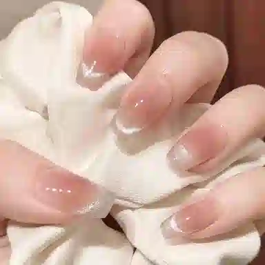 柚予颜 高级感显白微笑法式猫眼穿戴甲  梯型裸粉腮红晕染 纯欲