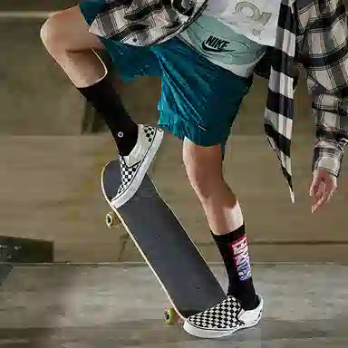 Stance x MARVEL LOGO 1