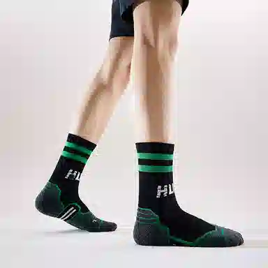 Stance x MARVEL LOGO 1