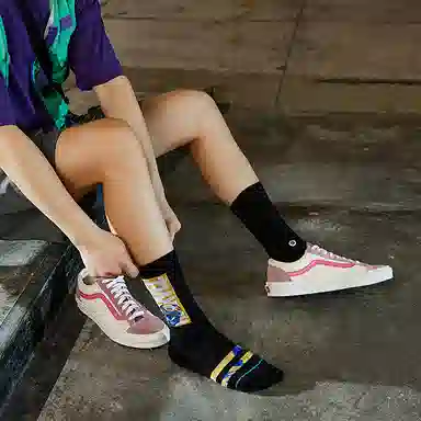 Stance x MARVEL LOGO 1