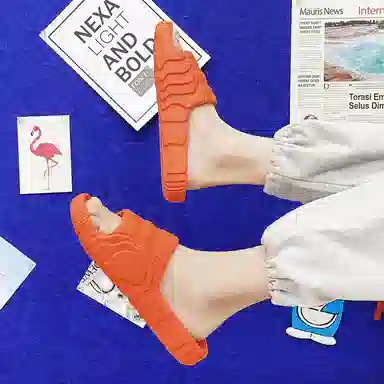 CariteSport Fashion Thick Sole Slides