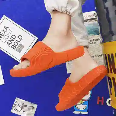 CariteSport Fashion Thick Sole Slides