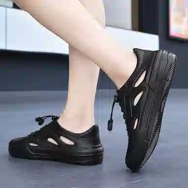 CariteSport Classic Clog