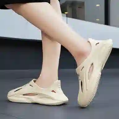 CariteSport EVA Clogs