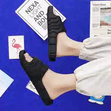 CariteSport Fashion Thick Sole Slides