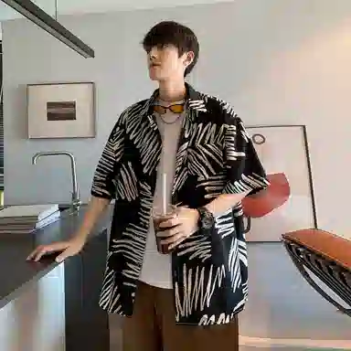 冰飞 美式复古时尚个性冰丝凉感亲肤透气夏威夷风沙滩半袖衬衣服潮牌潮流短袖条纹花衬衫 男女同款