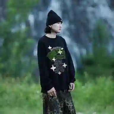 冰飞 美式复古创意趣味幻影星星字母图案印花宽松休闲圆领套头落肩内搭学院风百搭重磅卫衣 男女同款