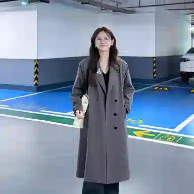 冰飞 韩系慵懒风纯色基础长款过膝宽松舒适保暖外套英伦高级感美拉德色系双排扣大口袋日常通勤百搭翻领风衣 男女同款