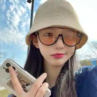 NOME Fashion Sunglasses