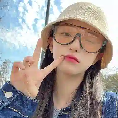 NOME Fashion Sunglasses