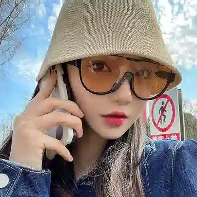 NOME Fashion Sunglasses