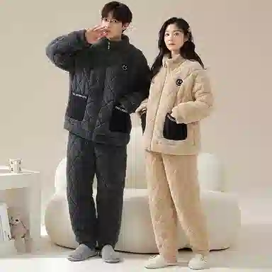 小情歌 暖洋洋的加厚珊瑚绒三层夹棉保暖睡衣男秋冬家居服男冬季长袖长裤男士女士高领超厚可外穿家居套装 情侣款 卡其色+黑色