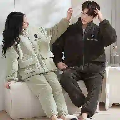小情歌 糯叽叽的超厚珊瑚绒三层加厚夹棉保暖睡衣男秋冬家居服女冬季长袖长裤女士男士高领可外穿家居套装 情侣款 灰绿色+黑色