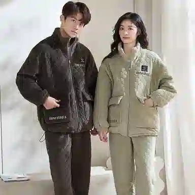 小情歌 糯叽叽的超厚珊瑚绒三层加厚夹棉保暖睡衣男秋冬家居服女冬季长袖长裤女士男士高领可外穿家居套装 情侣款 灰绿色+黑色