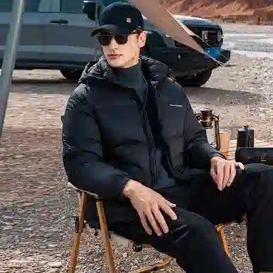 鸭鸭 极寒户外系列 中青年纯色韩版休闲基础百搭短款连帽加厚保暖运动面包羽绒服 男款