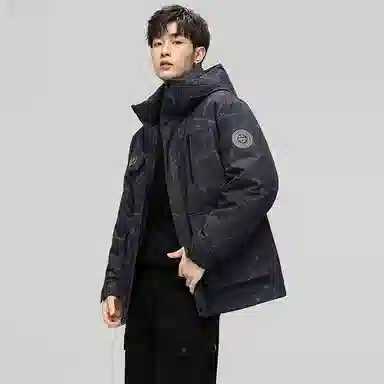 鸭鸭 紫钻系列 中青年时尚韩版潮流连帽厚款冬季外套户外防风防寒保暖中短款多口袋工装风羽绒服 男女同款