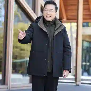 鸭鸭 商务休闲爸爸装可脱卸加绒内里鹅绒冬季保暖防风连帽羽绒服 男款