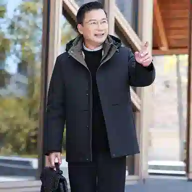 鸭鸭 商务休闲爸爸装可脱卸加绒内里鹅绒冬季保暖防风连帽羽绒服 男款