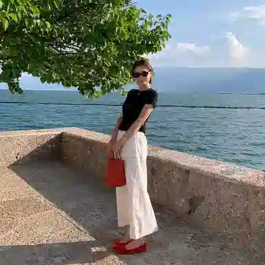 Le Alfashionline 100 Tee