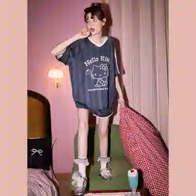 GUKOO x Hello Kitty V