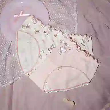 GUKOO x Hello Kitty 3