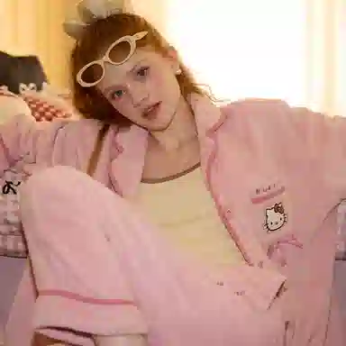GUKOO x HelloKitty