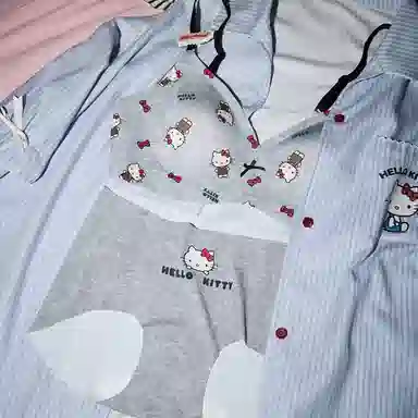 GUKOO x Hello Kitty 3