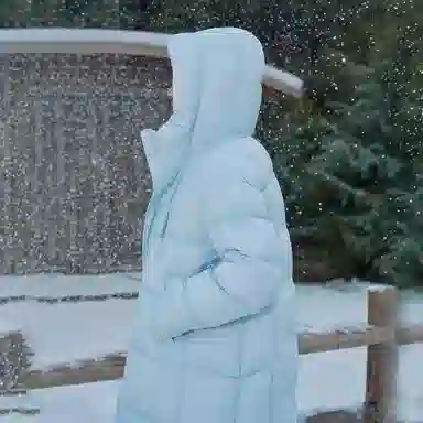 坦博尔 连帽加厚过膝保暖羽绒服 女款