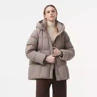 坦博尔 廓形连帽精致简约纯色长袖通勤面包面包羽绒服 女款