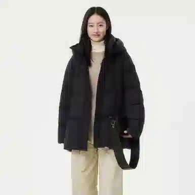 坦博尔 廓形连帽精致简约纯色长袖通勤面包面包羽绒服 女款