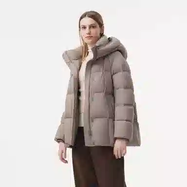 坦博尔 廓形连帽精致简约纯色长袖通勤面包面包羽绒服 女款