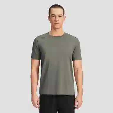 DESCENTE ESSENTIAL TOUGHlogoT