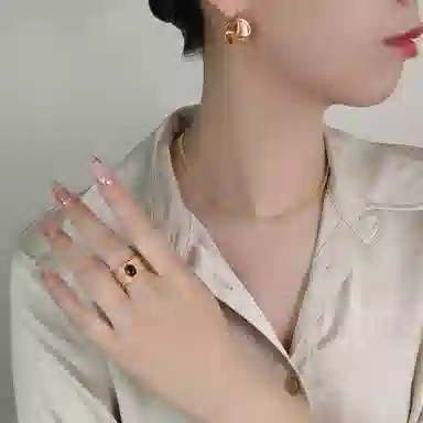 C 925