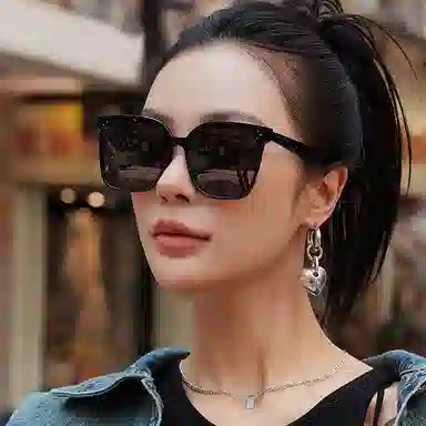 MITHAOL KUSC