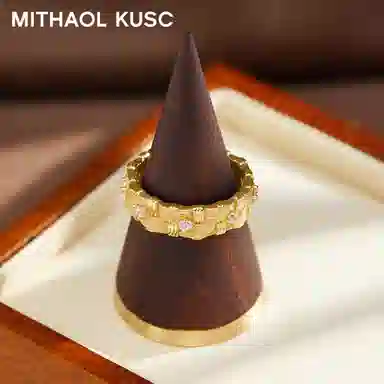 MITHAOL KUSC