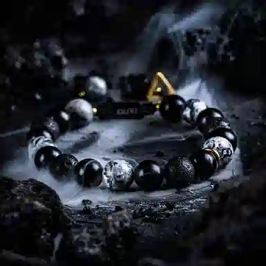 GUXI Dark World