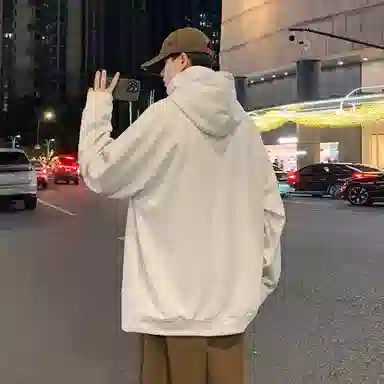 s.k. manor hill Logo