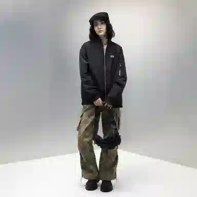 s.k. manor hill LOGO