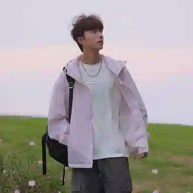 s.k. manor hill LOGOUPF50+