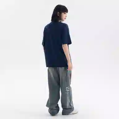 s.k. manor hill logoT