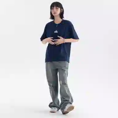 s.k. manor hill logoT