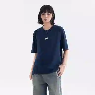 s.k. manor hill logoT