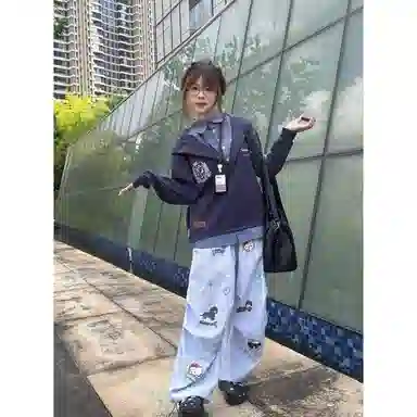 LIN MYKING Two-in-One Hoodie