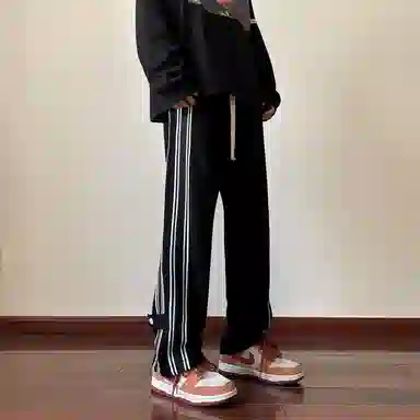 LIN MYKING cityboyins